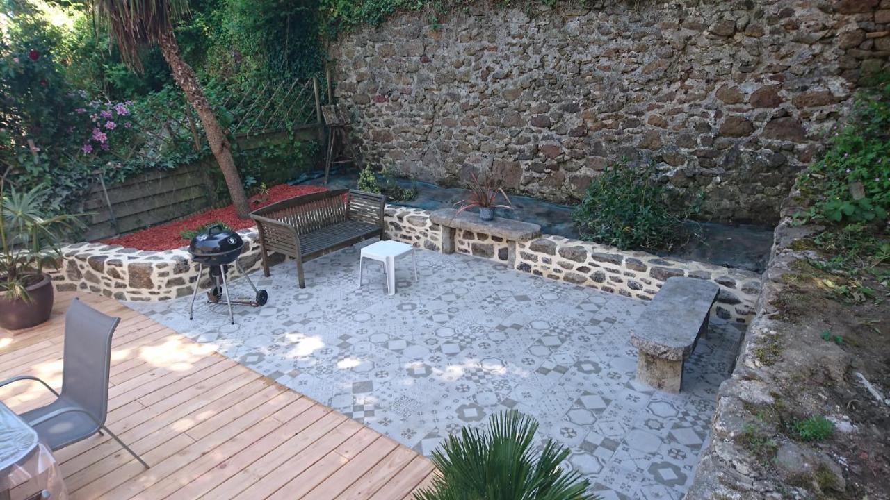 Vila Maison Du Petit Fort Dinan Exteriér fotografie